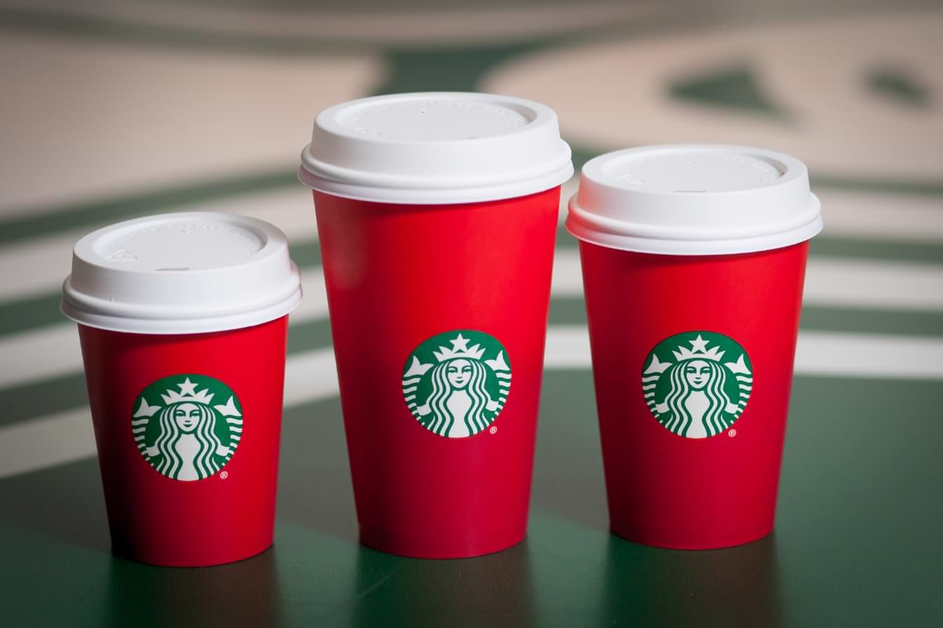 starbucks_holiday_cups