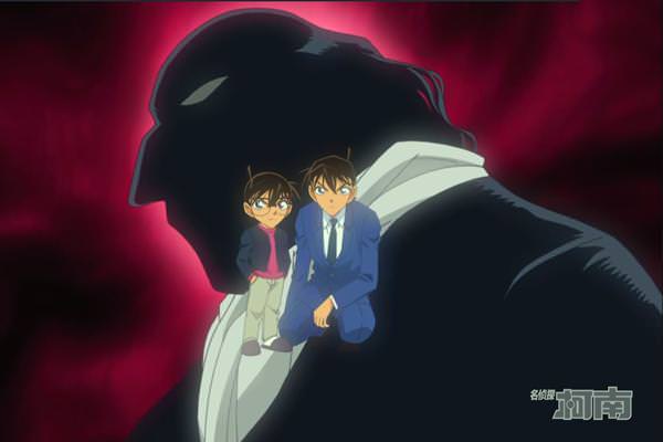 《名偵探柯南》動畫來到999集，柯南跟優作共同推理出黑衣組織BOSS的身份，還是日本最強大的人！－動漫的故事